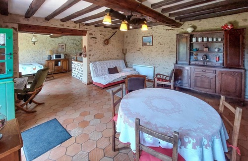 Mont-Saint-Jean House | 4 bedroom nice home in Mont-Saint-Jean