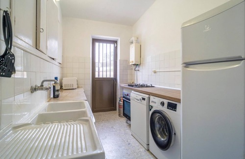 Palmones House | 4 bedroom pet friendly home in Palmones