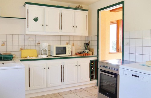 Saint-Lo-d'Ourville House | 4 bedroom pet friendly home in Portbail