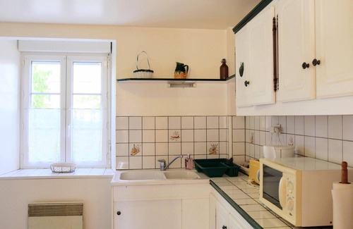 Saint-Lo-d'Ourville House | 4 bedroom pet friendly home in Portbail