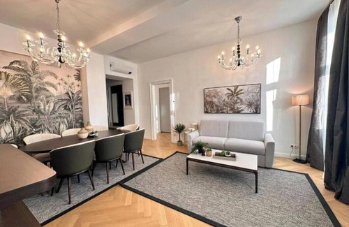 Leopoldstadt Apartment | 4-Bedroom Retreat for Groups in Central Vienna