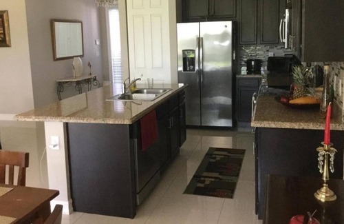 Jog Road Apartment | 4 Bedroom Single_family (436257) by Houzlet