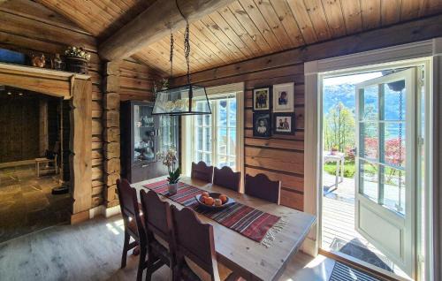 Hardangerfjord House | 4 Bedroom Stunning Home In Tørvikbygd