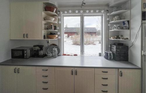 Hallsberg Municipality House | 4 Bedroom Stunning Home In Närkesberg