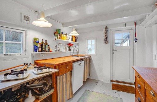 Knebel House | 4 bedroom stunning home in Knebel