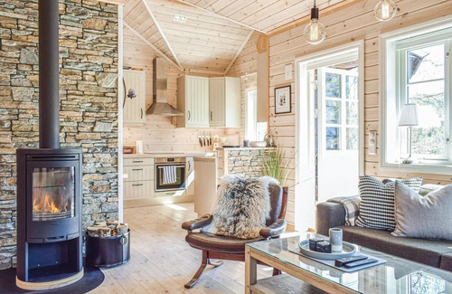 Kvam House | 4 bedroom stunning home in Norheimsund