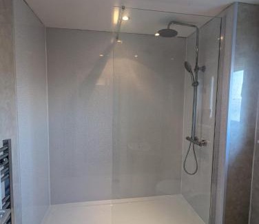 Greenock House | 4 bedroom Townhouse Greenock