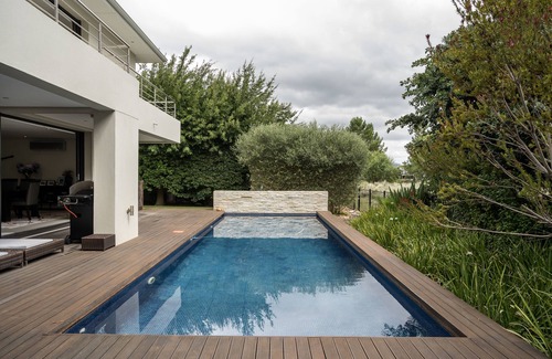Cape Winelands Villa | 4 BEDROOM VILLA in a gated GOLFclub COMMUNITY WITH OUTDOOR POOL