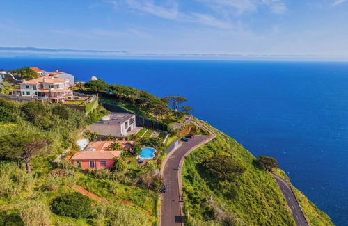Sao Goncalo Villa | 4 bedroom villa in sã£o gonã§alo