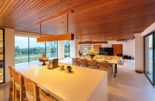 Pecatu Villa | 4-Bedroom Villa Nestled in the Serene of Pecatu
