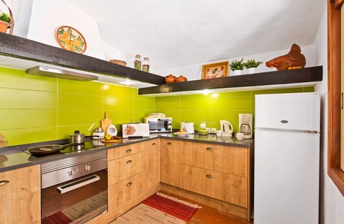 Branqueira Villa | 4 bedroom villa in olhos de ãgua