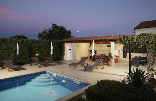Brnobici Villa | 4 bedroom villa Renata near Porec