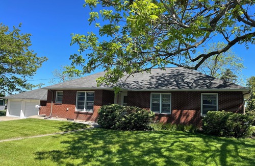 Manistee House | 4 Bedrooms, 1.5 Baths, Sleeps 8