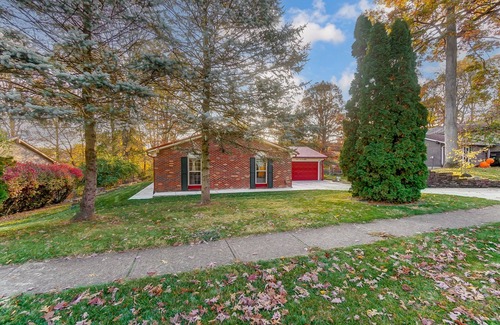 Fairborn House | 4 BEDROOMS HOUSE Free WiFi GREAT LOCATION to WPAFB & Yellow Spring