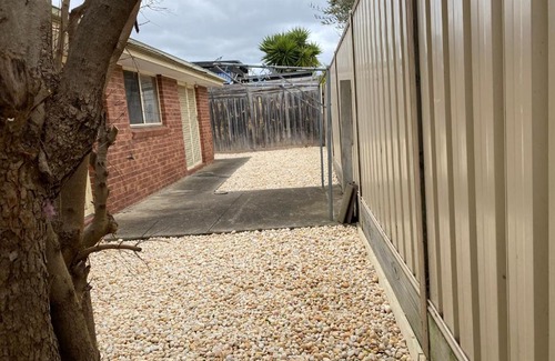 Reservoir House | 4 Beds-Whole House-U2-9 Dennis Street-Reservoir