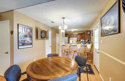 Central Arlington House | 4 Blocks to AT&T Stadium: Home w/BBQ-Ready Yard!