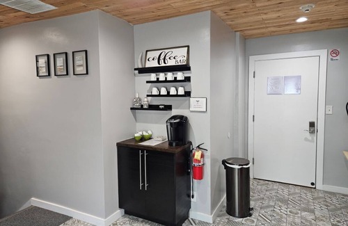 Barths Apartment | 4 BR Apt in Wheat Ridge! Rooftop Deck
