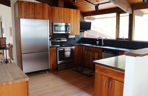 South Burlington House | 4 BR Burlington Lakefront Home with Mountain Views and Private Lake Access!