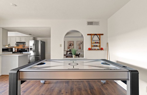 Plano House | 4 BR I Private Pool I BBQ I Patio I Garage Parking