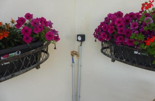Til-Chatel House | 4 Chambres meublées et un seul studio avec petite cuisine