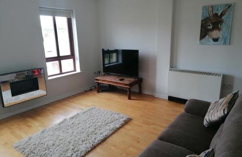 Clifden Apartment | 4 Clifden Court