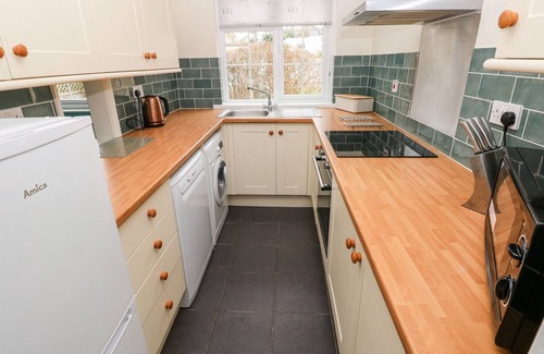 Kilgetty Cottage | 4 Hanbury Lodge