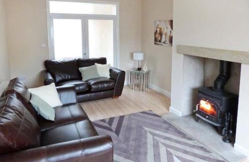 Settle House | 4 Helwith Bridge Cottages