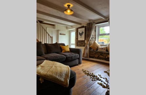 St. Columb Major House | 4 Leghorn Cottage