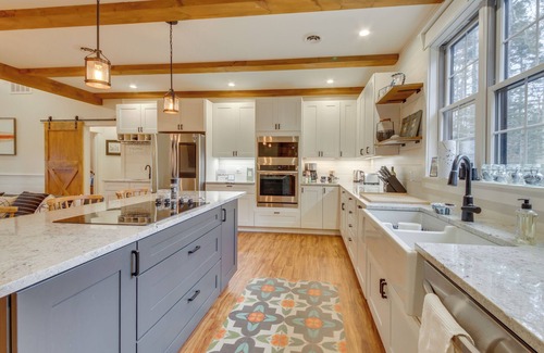 Boothbay House | 4 Mi to Boothbay Harbor: Quiet Retreat w/Deck