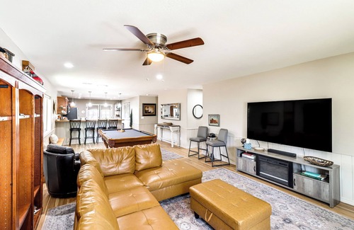 Torreon House | 4 Mi to Lake: Show Low Home w/Hot Tub