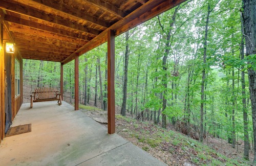 Sylvan Shores Cabin | 4 Mi to Marina: Cozy Log Cabin in Eureka Springs!