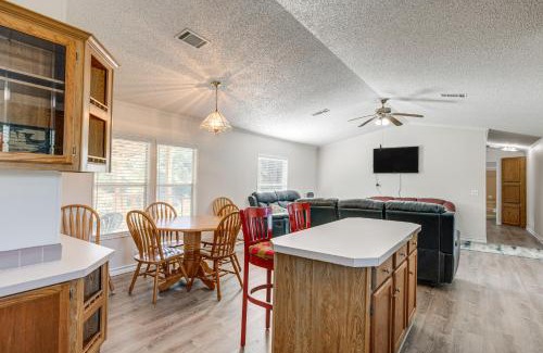 Rockport House | 4 Mi to State Park Peaceful Rockport Home with Yard