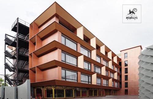 Ban Phan Thom Hotel | 4 Monkeys Hotel
