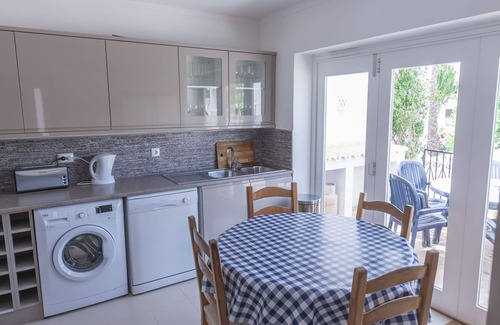 Luz Villa | 4 or 5 bedroom Villa rental luz Sleeps 8 or10, Heated Pool Available, Air con,