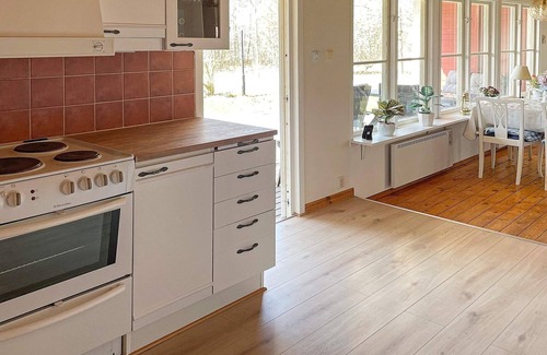 Ammeberg House | 4 person holiday home in ASKERSUND-By Traum