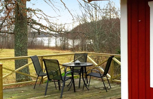 Stjarnhov House | 4 person holiday home in STJÄRNHOV