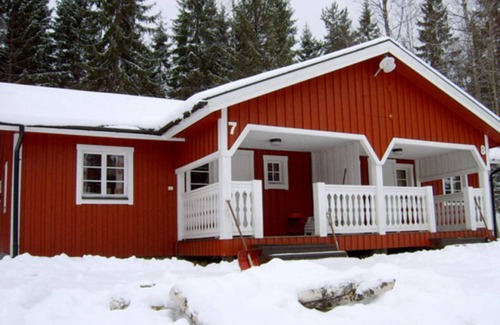 Overbyn House | 4 person holiday home in TORSBY