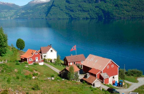Stryn House | 4 person holiday home in Utvik
