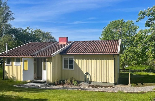 Karna House | 4 person holiday home in KÄRNA