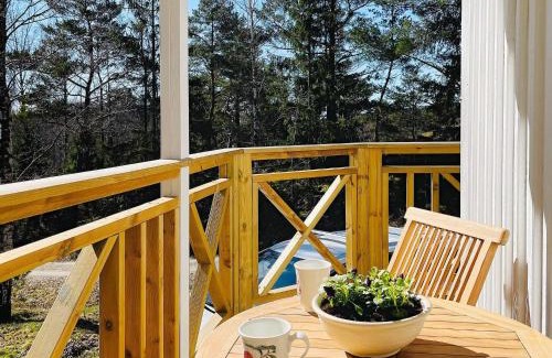 Bjallansas House | 4 person holiday home in UDDEVALLA-By Traum