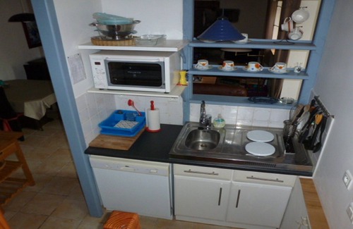 Hanvec Cottage | 4-person self-catering cottage, 200 m.de from the sea and at the entrance to the CROZON peninsula