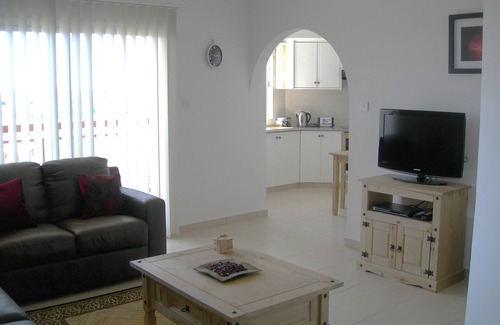 Universal Apartment | 4 Pools, Gym, close to Bars and Restaurants in Universal area of Kato Pathos