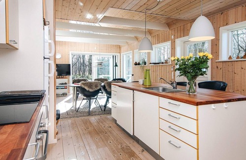 Skygge House | 4 star holiday home in