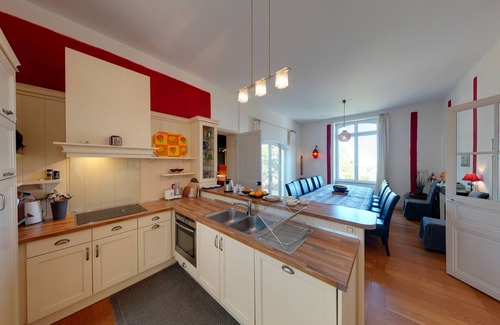 Port-des-Barques Villa | 4 star villa with sea view, islands, natural area, private heated pool, spa