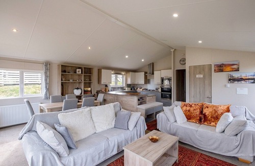 Carnforth Cabin | 4 The Lodge is an extremely spacious lodge that can comfortably accommodate up to six people.