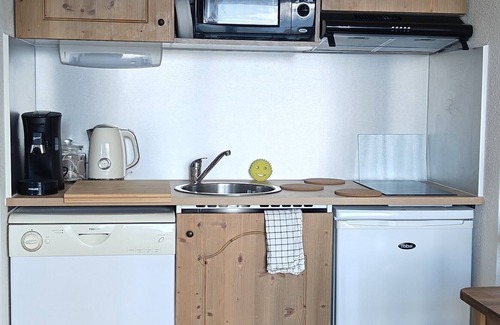 Chamrousse Apartment | 4 to 6 people in a 3 star residence with superb panorama near ski lift and slope