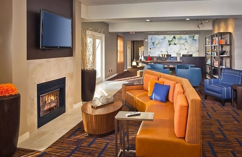 Tinton Falls Hotel | 4 Units Close to Newark Liberty Airport! Pet Friendly, Heated Pool & Starbucks!