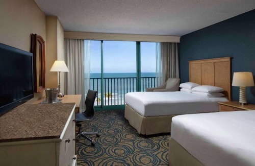Brush - Stewarts Hotel | 4 Units Close to Daytona Beach, Pet-friendly, Onsite Swimming Pool!