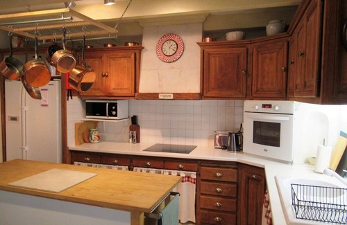 La Courade House | 4 x Star Retreat in Cognac Area Town.