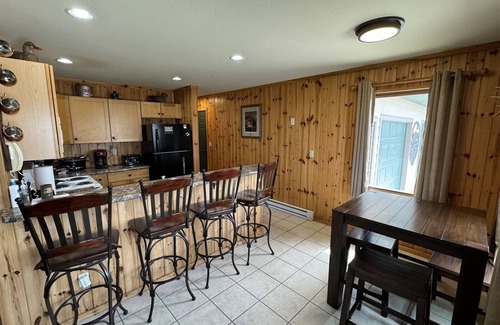 Waubay House | 40 Creek Lodge North - Prime Hunting and Fishing Cabin at Waubay Lake